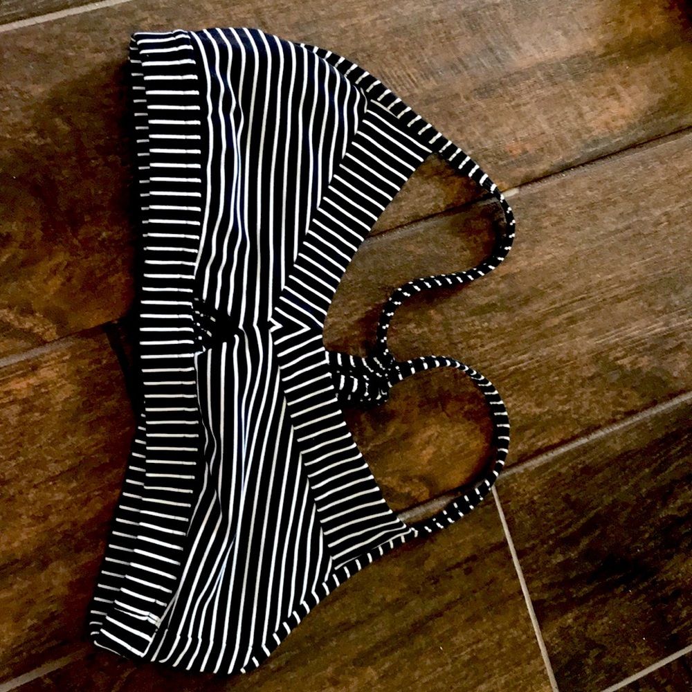 Lululemon bra